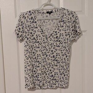 Rails Cara snow leopard tee size XS
